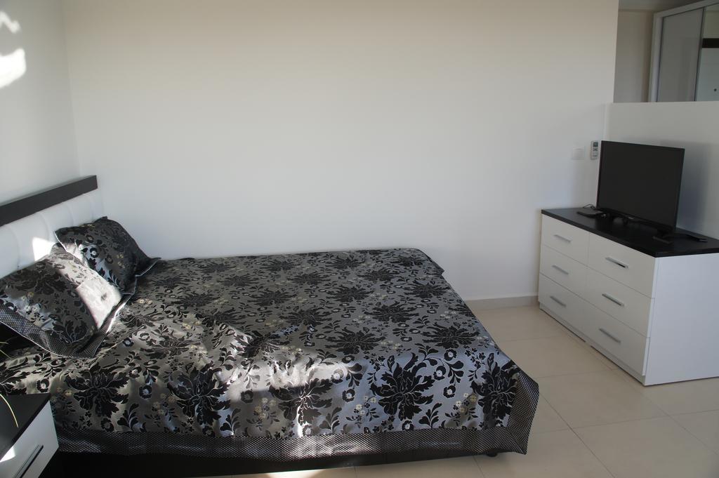 Sea View Studio In Orion Garden Apartman Avsallar Szoba fotó